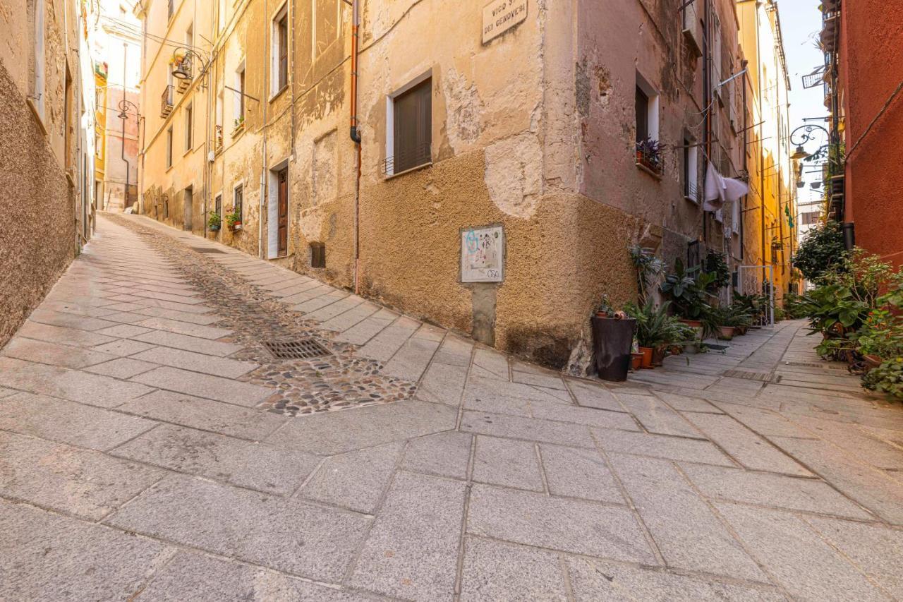 Casa Vacanze Nel Cuore Di Cagliari Eksteriør bilde